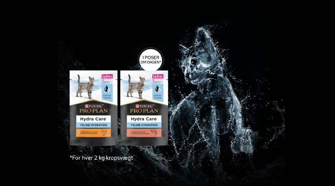 Emballage af Pro Plan Hydra Care vådfoder, med en baggrund der illustrerer en kat formet af vand, der fremmer øget dagligt vandindtag.